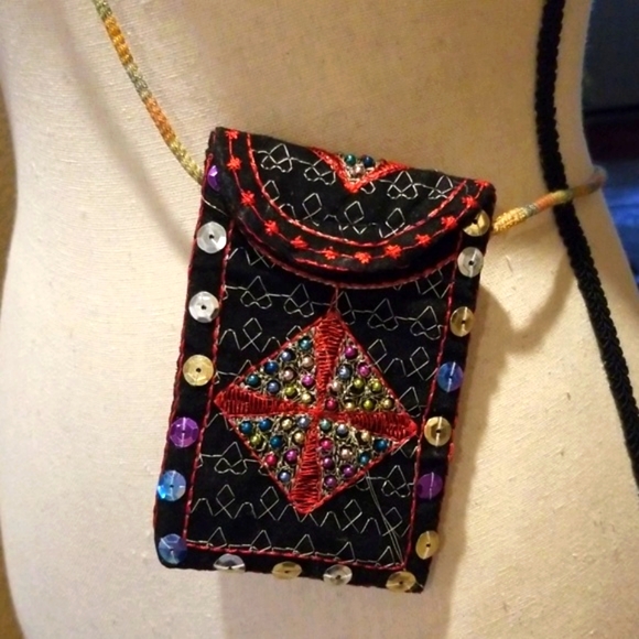 Small embellished crossbody - Picture 2 of 5